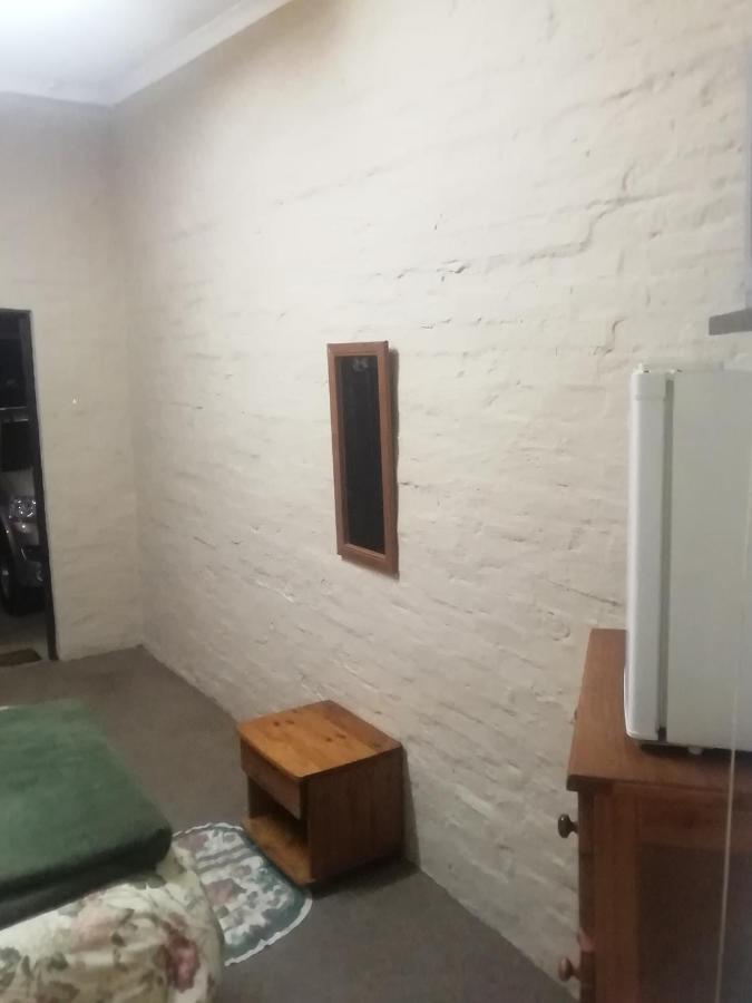 Pat'S Place Machadodorp エクステリア 写真